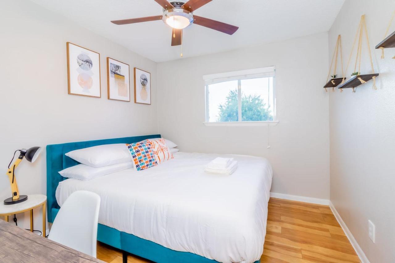 Efficiency 2Br King Bed Suites Next To Downtown Austin Eksteriør billede